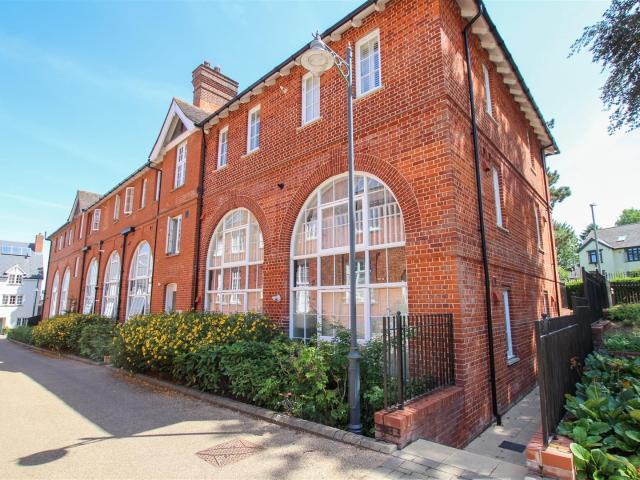 Apartment for rent in Pleasant Valley, Duton Hill