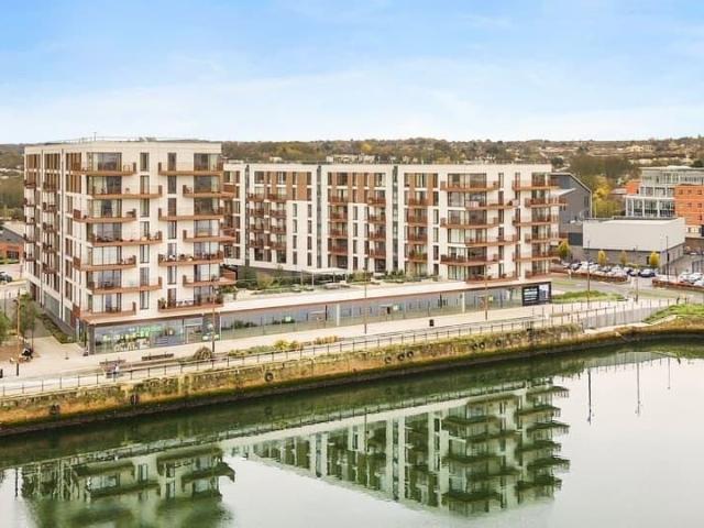 Apartment for rent in Brompton, Gillingham