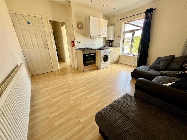 Apartment for rent in Loundsley Green, East Midlands