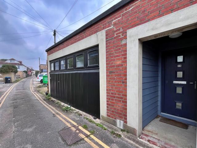 Apartment for rent in Pokesdown, Bournemouth
