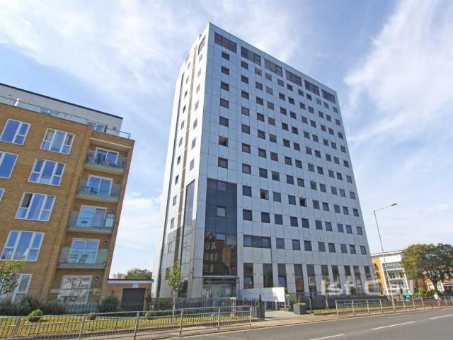 Apartment for rent in Southend City Centre Neighbourhood, Alton Barnes