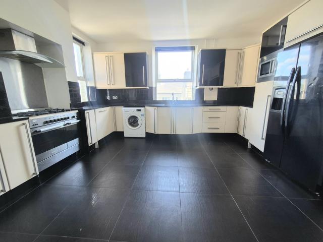 Apartment for rent in Elland, West Yorkshire