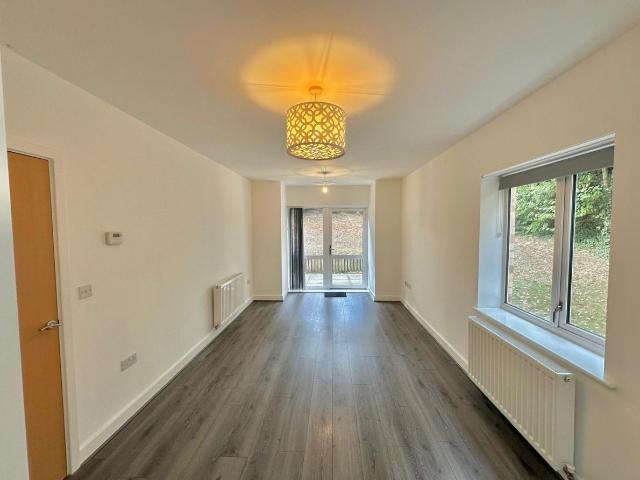 Apartment for rent in London Borough of Enfield, Greater London