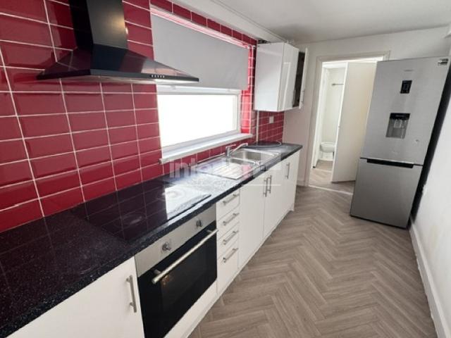 Apartment for rent in Falcon Lodge, Wales