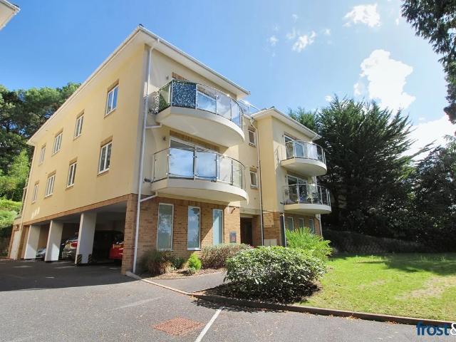 Apartment for rent in Parkstone, Poole