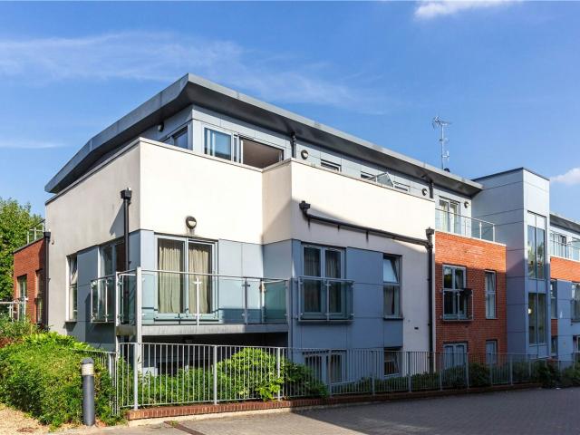Apartment for rent in St Albans, Five Acres