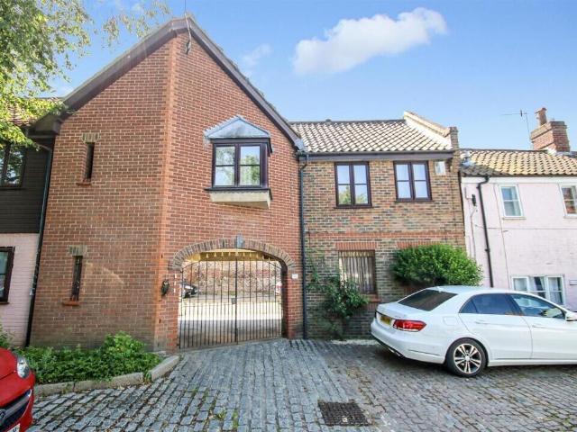Apartment for rent in New Catton, East Bank