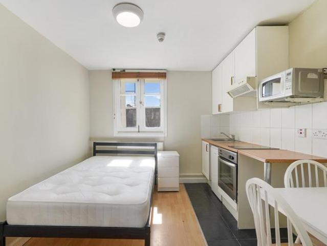 Apartment for rent in Pimlico, Greater London