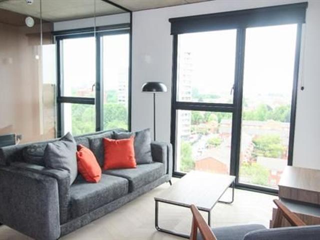 Apartment for rent in First Street, Manchester