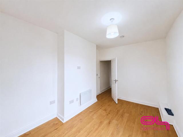 Apartment for rent in Lee Bank, Greater Manchester