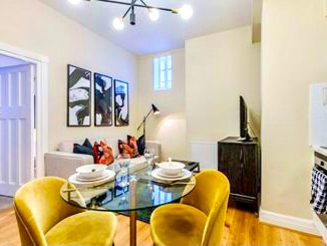 Apartment for rent in St. John's Wood, Greater London