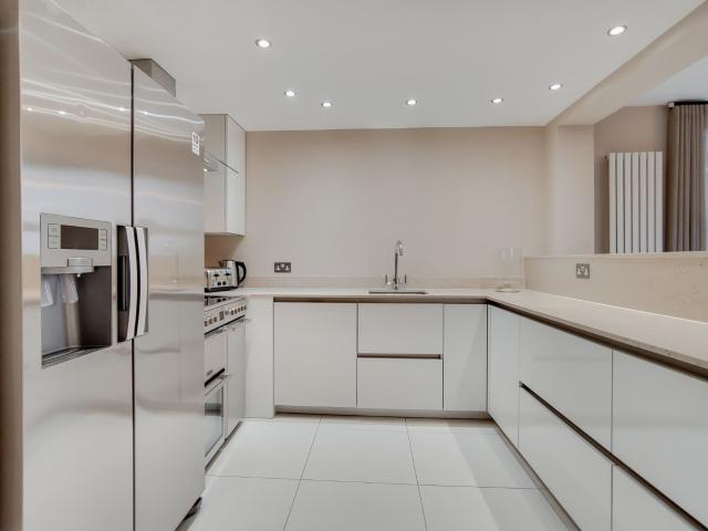 Apartment for rent in St. John's Wood, Greater London