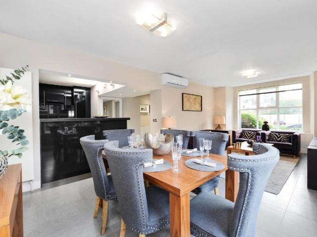 Apartment for rent in St. John's Wood, Greater London