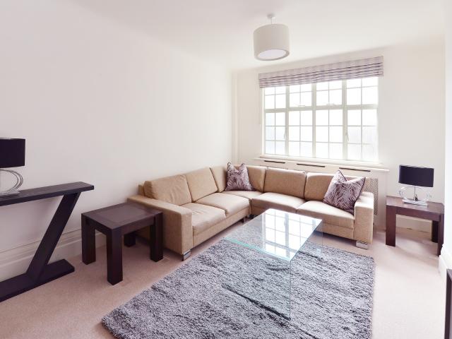 Apartment for rent in St. John's Wood, Greater London
