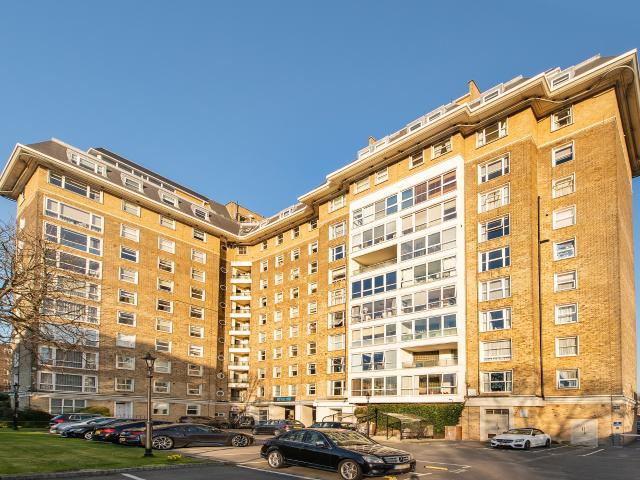 Apartment for rent in Belsize Park, Greater London