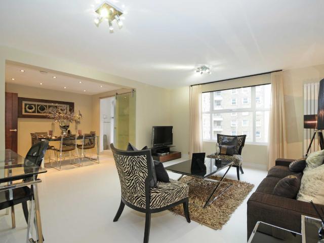 Apartment for rent in St. John's Wood, Greater London