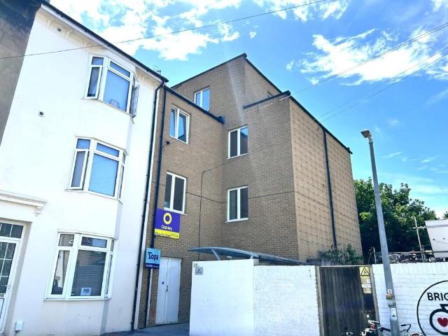 Apartment for rent in Round Hill, Brighton & Hove