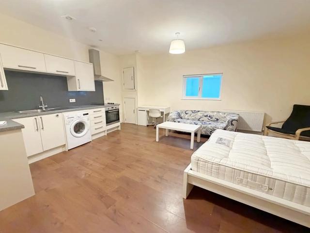 Apartment for rent in West Cliff, Bournemouth