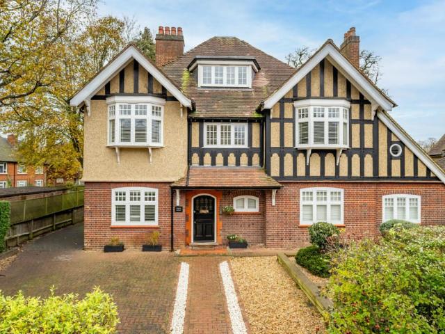 Apartment for rent in St Albans, Five Acres