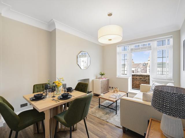 Apartment for rent in Kensington, Greater London