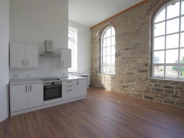 Apartment for rent in Stainland & District, Stainland