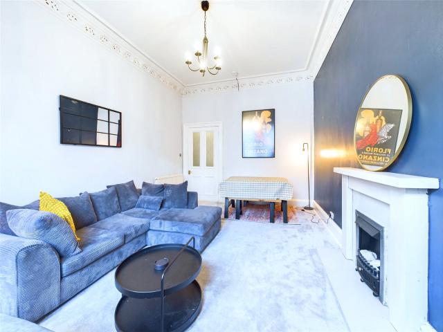 Apartment for rent in Morningside, Scotland