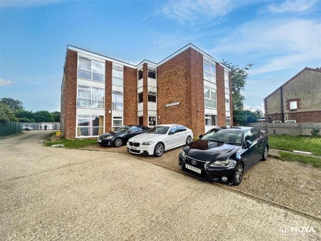 Apartment for rent in Spring Park, Luton