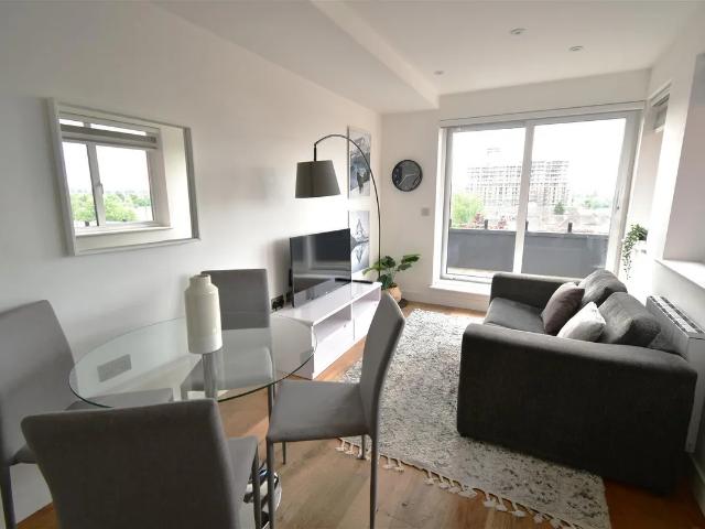 Apartment for rent in Slough