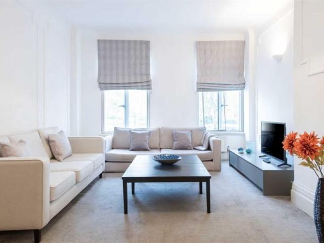 Apartment for rent in St. John's Wood, Greater London