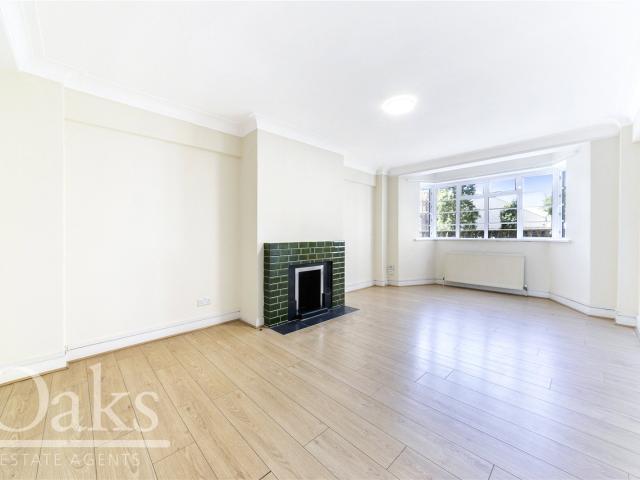Apartment for rent in Streatham, Greater London