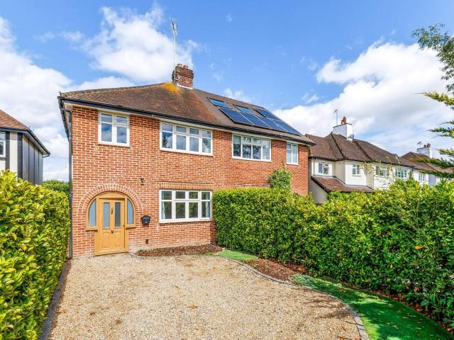 Apartment for rent in Shrubs Hill, Sunningdale