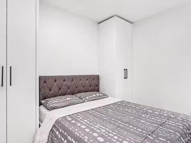 Apartment for rent in Surrey, British Columbia