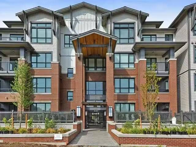 Apartment for rent in Surrey, British Columbia