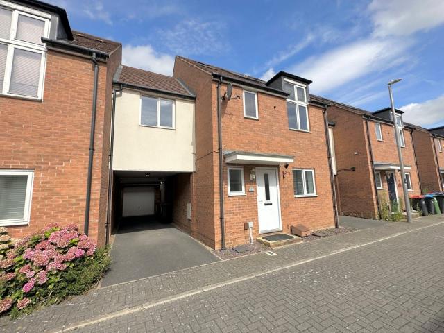 Apartment for rent in Broughton Gate, Monkston Park