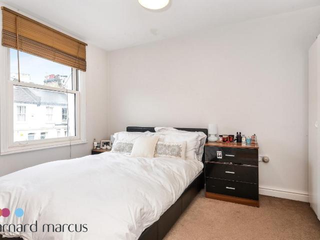 Apartment for rent in Shepherd's Bush, Greater London