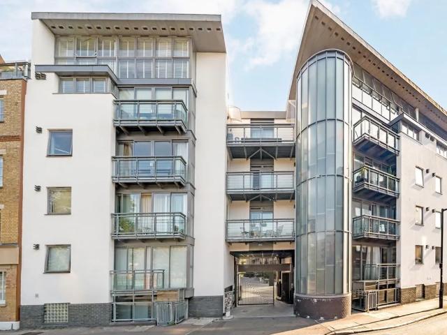 Apartment for rent in Old Kent Road, Greater London