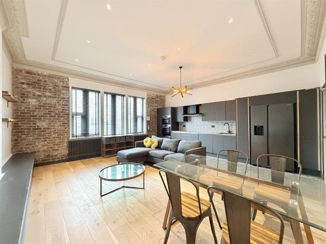 Apartment for rent in Greenbank, Mount Wise