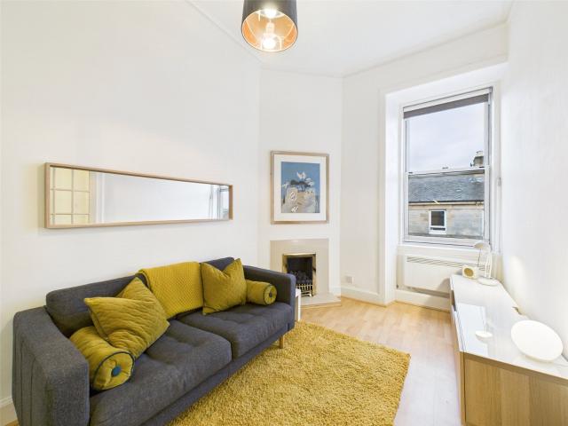 Apartment for rent in Merchiston, Scotland