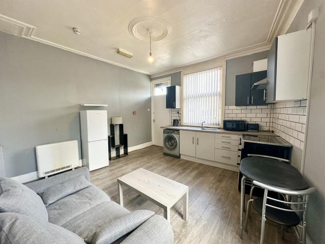 Apartment for rent in Holbeck, Beeston Hill