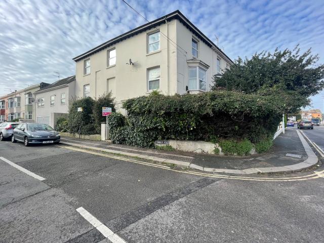 Apartment for rent in Worthing, West Sussex