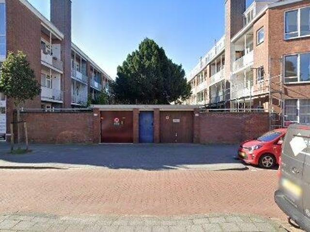 Appartement te huur in Bezuidenhout, Zuid Holland