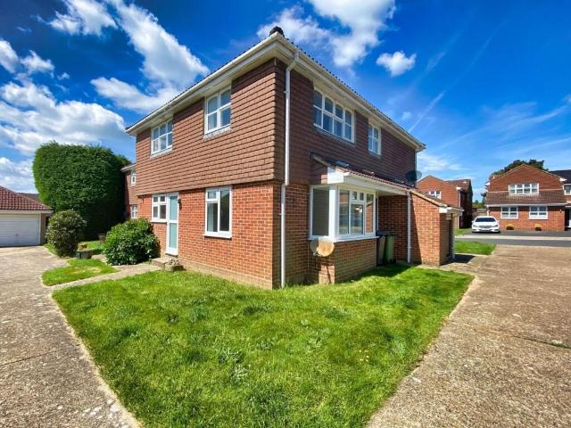 Apartment for rent in Cross In Hand, East Sussex