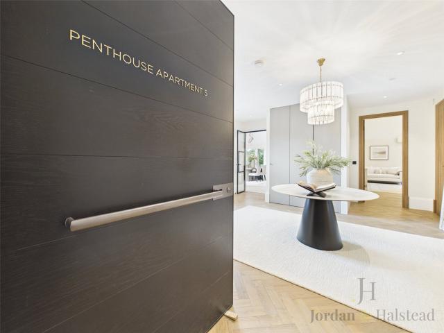 Apartment for rent in Four Lane Ends, Prestbury