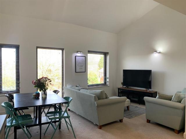 Apartment for rent in Southcourt, Aylesbury