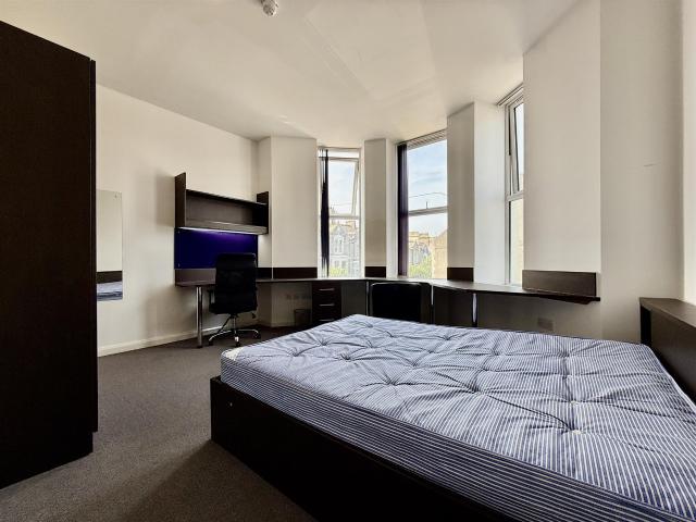 Apartment for rent in Greenbank, Mount Wise
