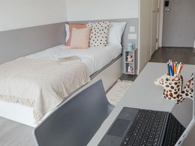 Room for rent in London Borough of Lewisham, Deptford