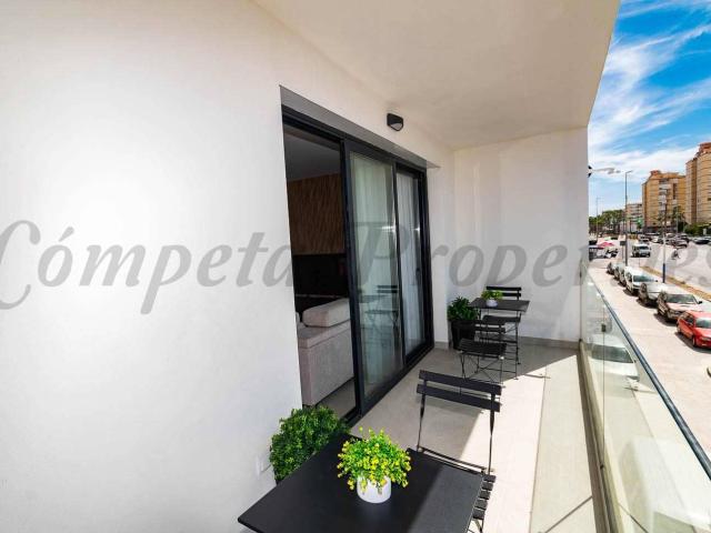 Apartamento en alquiler en Castillo Bajo-Conejito, La Axarquía