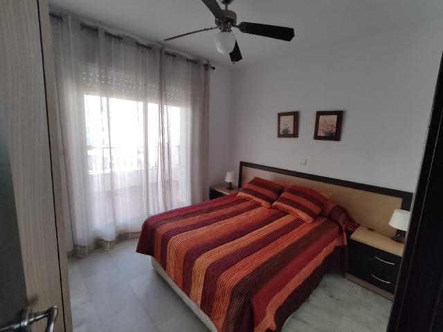 Apartamento en alquiler en Castillo Bajo-Conejito, La Axarquía