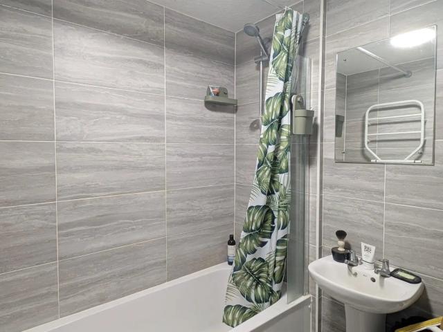 Apartment for rent in The Close, Hampshire