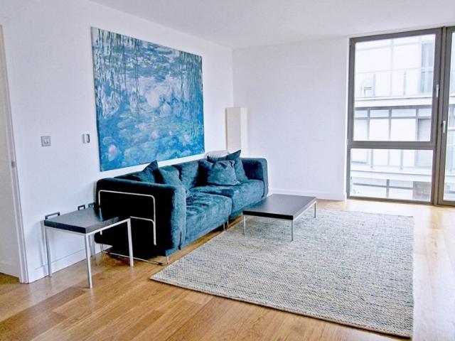 Apartment for rent in East Greenwich, Greater London